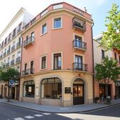 Tram Guesthouse