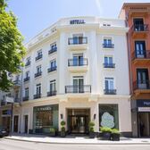 Riverside Residence