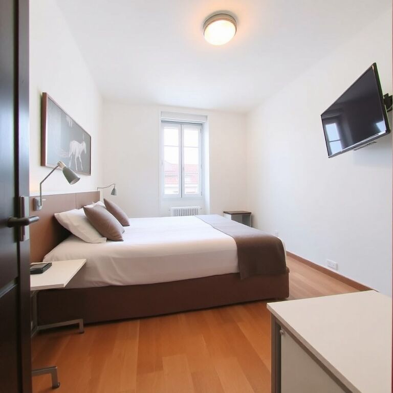 Station Suites — view 2