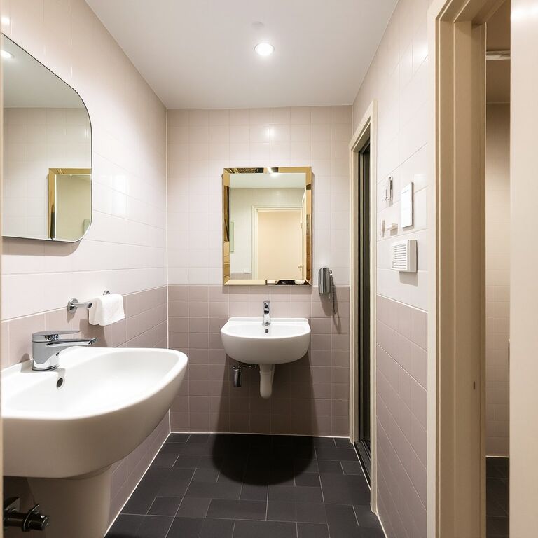 Park Inn — view 3